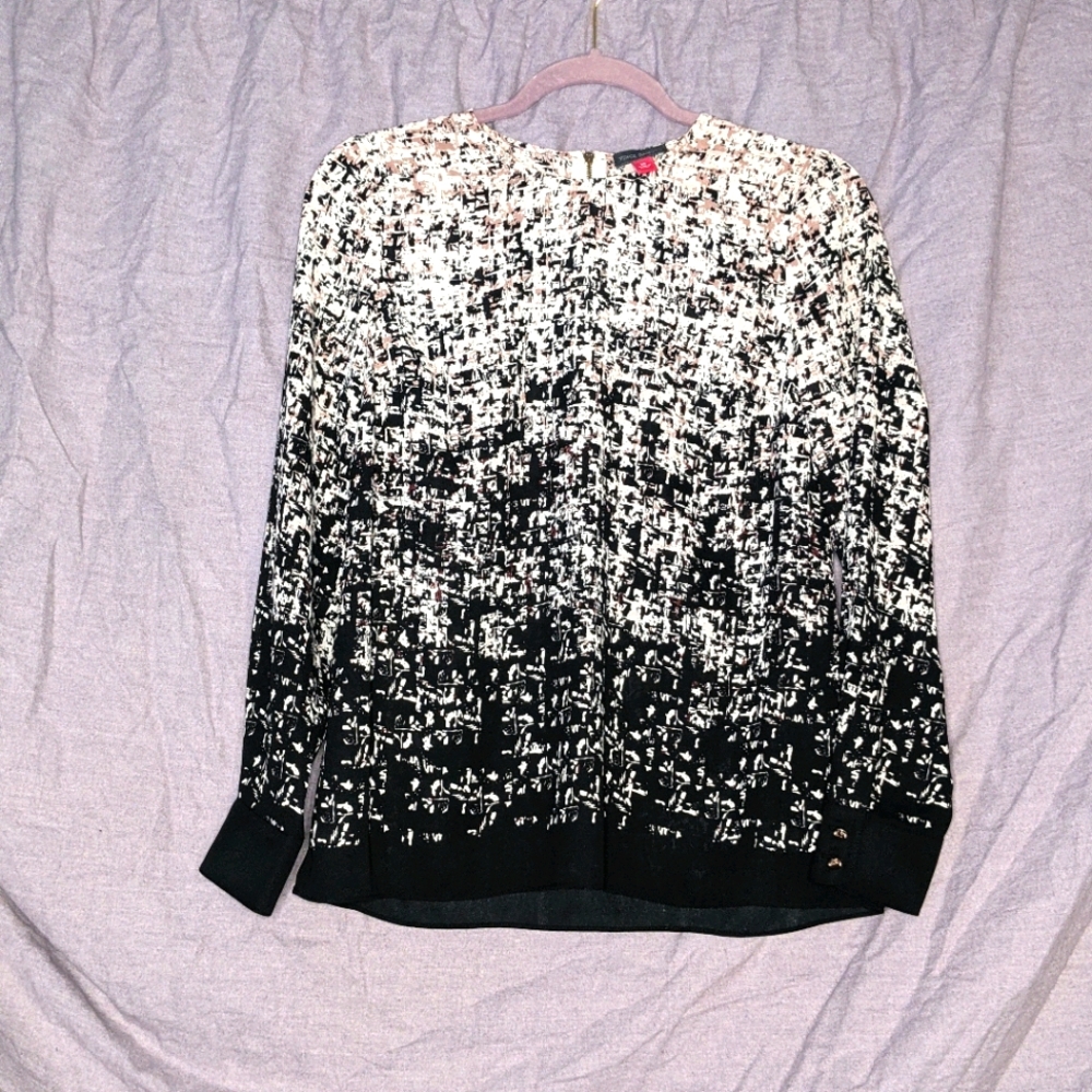 Vince Camuto blouse